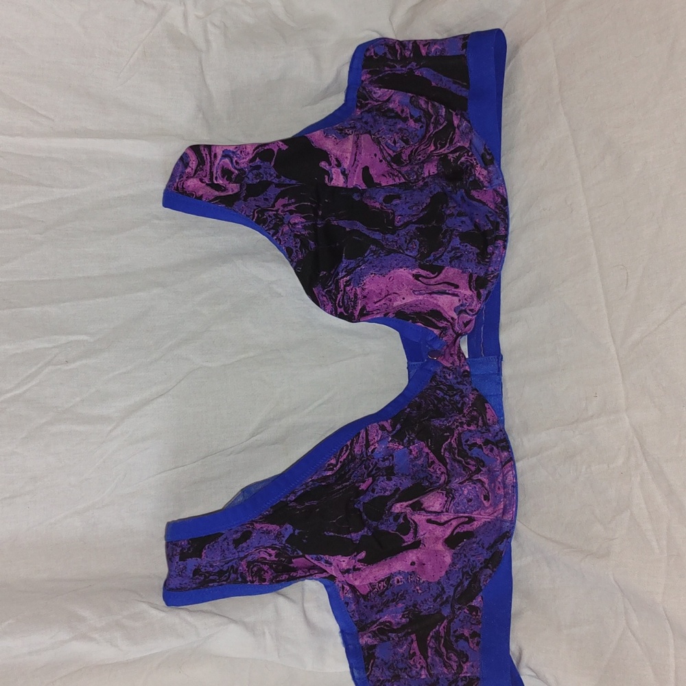 Cacique Abstract Print Unlined High Apex Plunge Bra 46C
